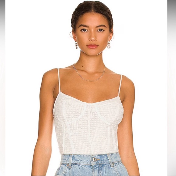 ASTR the label white bodysuit - Picture 1 of 5